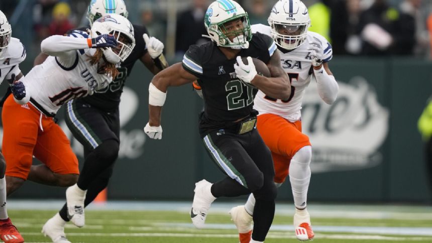 No. 18 Tulane beats UTSA 29-16, will host second straight AAC title game