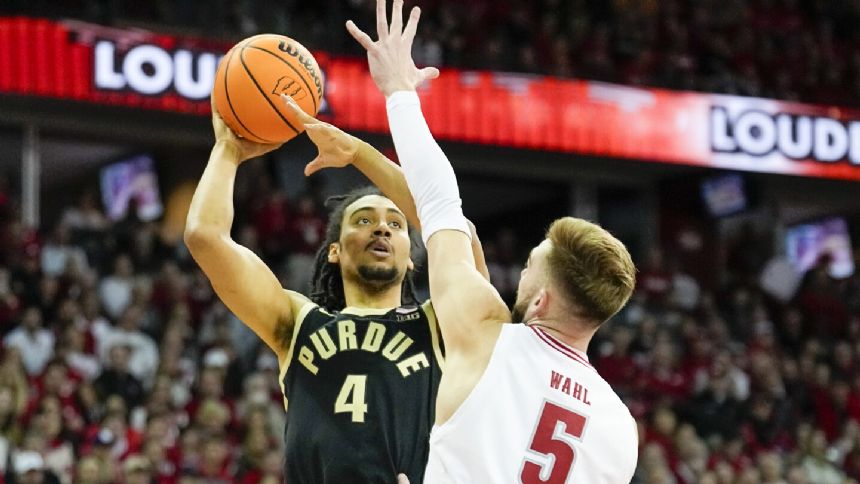 No. 2 Purdue wins 75-69 at No. 6 Wisconsin for 7th consecutive victory