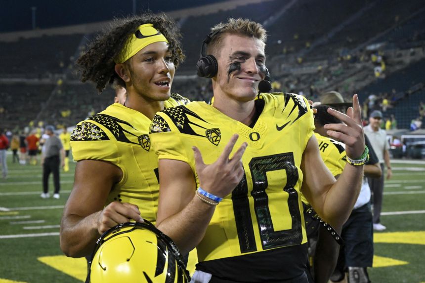 No. 25 Oregon hosts No. 12 BYU for first time since 1990