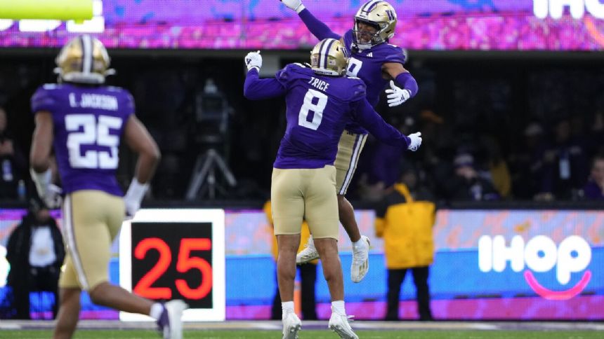 No. 4 Washington finishes perfect regular season with 24-21 win over Washington State in Apple Cup