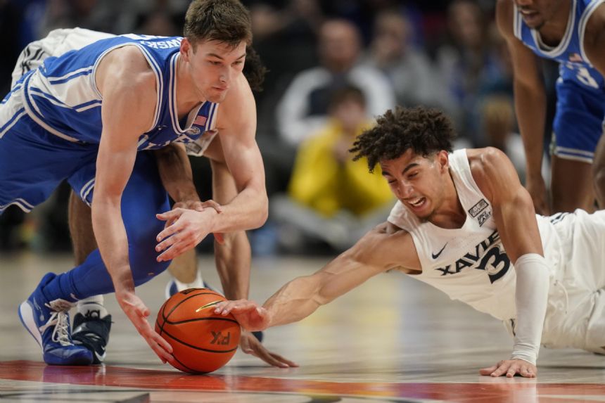 No. 8 Duke locks down late, holds off Xavier 71-64