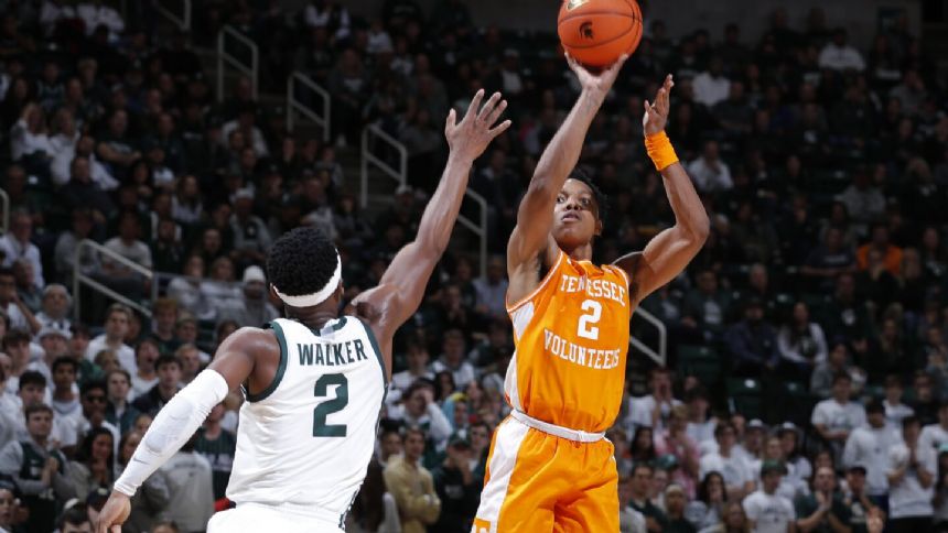 No. 9 Tennessee holds on to beat No. 4 Michigan St 89-88 in charity game for Maui Strong Fund
