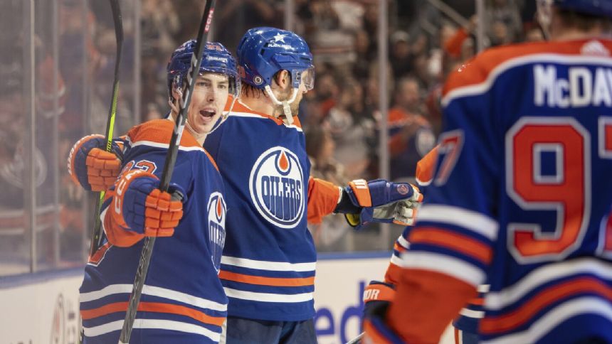 Oilers win 16th straight to move within one of tying NHL record, beating Predators 4-1
