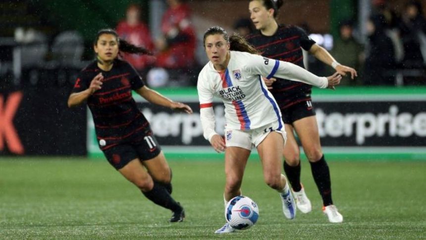 OL Reign rely on Sofia Huerta while Portland Thorns attack misfires as Cascadia rivalry ends in rainy draw