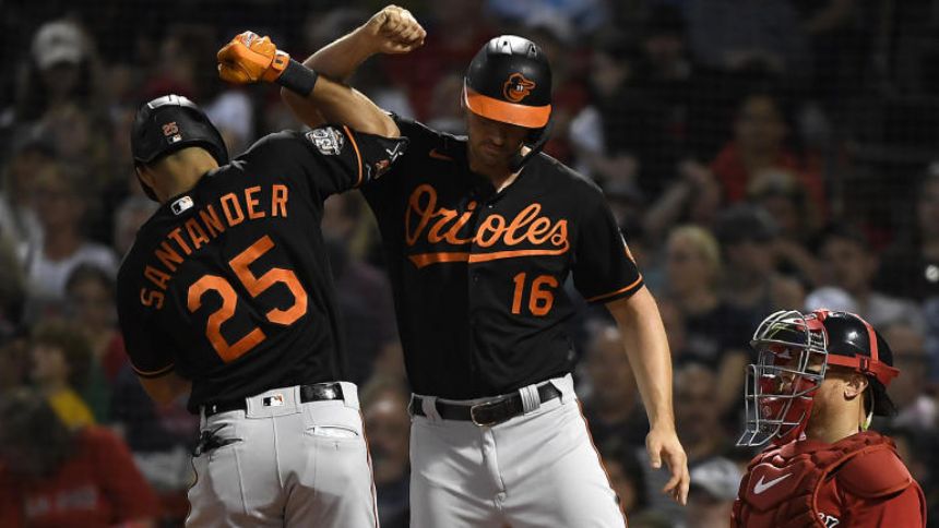 Orioles storm back with 10 unanswered runs in last three innings to beat Red Sox