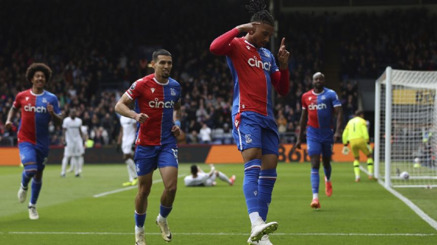Palace scores 4 goals in opening 31 minutes on way to 5-2 thrashing of West Ham