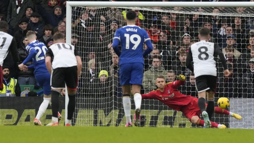 Palmer's penalty extends Chelsea's winning streak with 1-0 victory over Fulham in Premier League