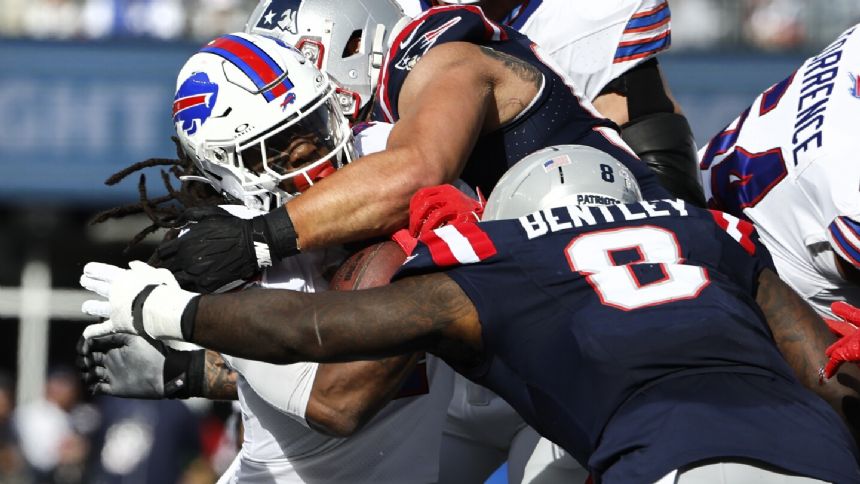 Patriots LB Ja'Whaun Bentley inactive against Colts in Frankfurt