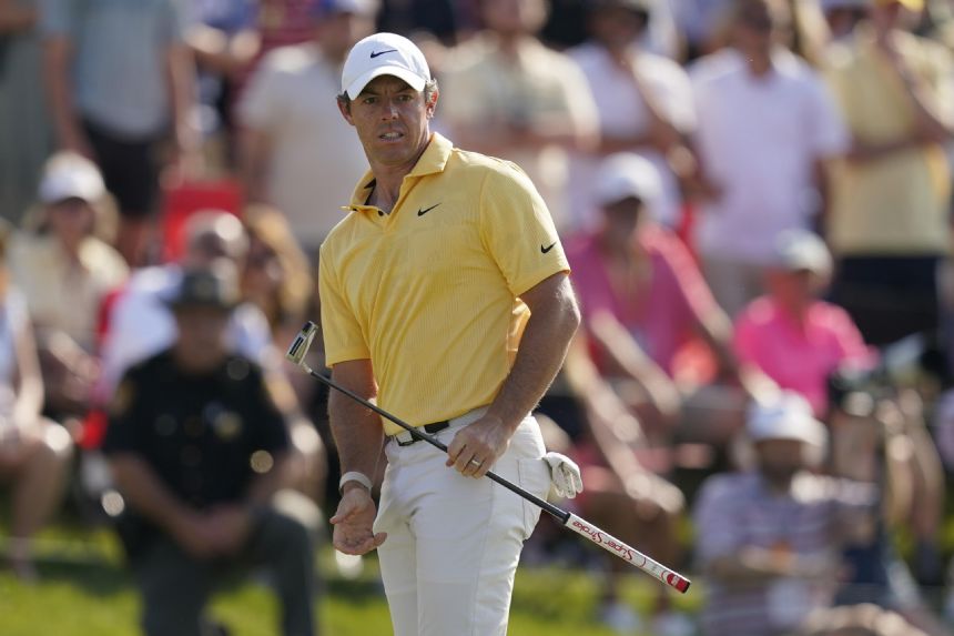 PGA Tour heads north to Canada, LPGA stays in New Jersey