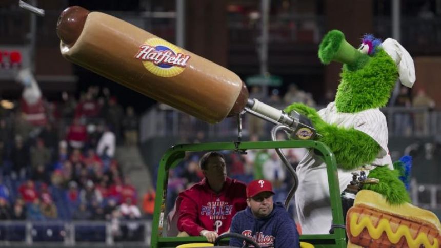 Philadelphia man says Phillies dollar dog night helped him uncover cancer diagnosis