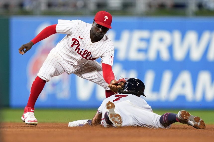 Phillies release SS Gregorius, activate SS Segura from IL