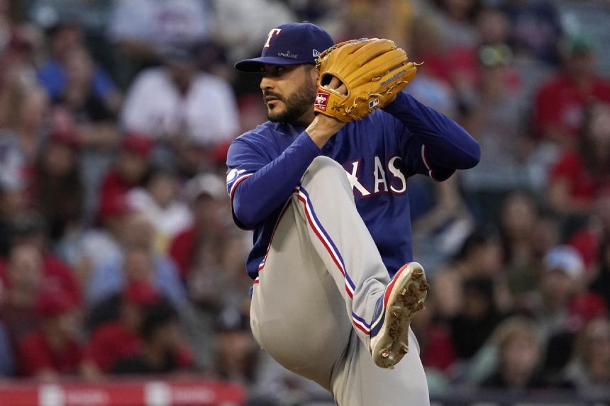 Rangers capitalize on LA miscues, beat struggling Angels 7-2