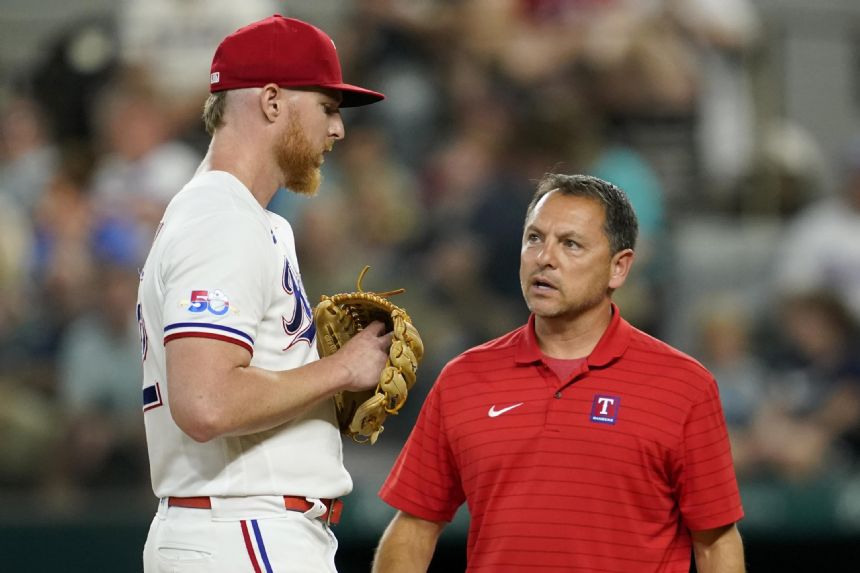 Rangers RHP Gray out at least 4-6 weeks with oblique strain