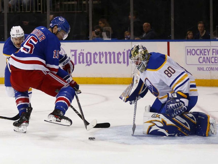 Rangers stun Sabres with last-second goal to win 5-4