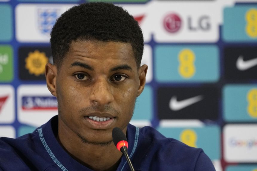 Rashford thinks booing of England at World Cup unnecessary