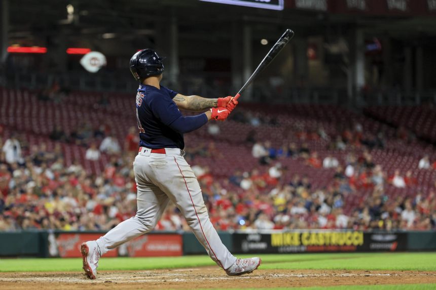 Red Sox get 3 HRs in 5-3 win; Reds set mark for hit batters