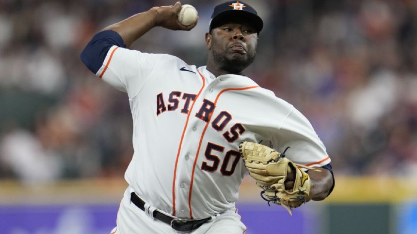 Reliever Hector Neris declines $8.5 million mutual option with Houston Astros