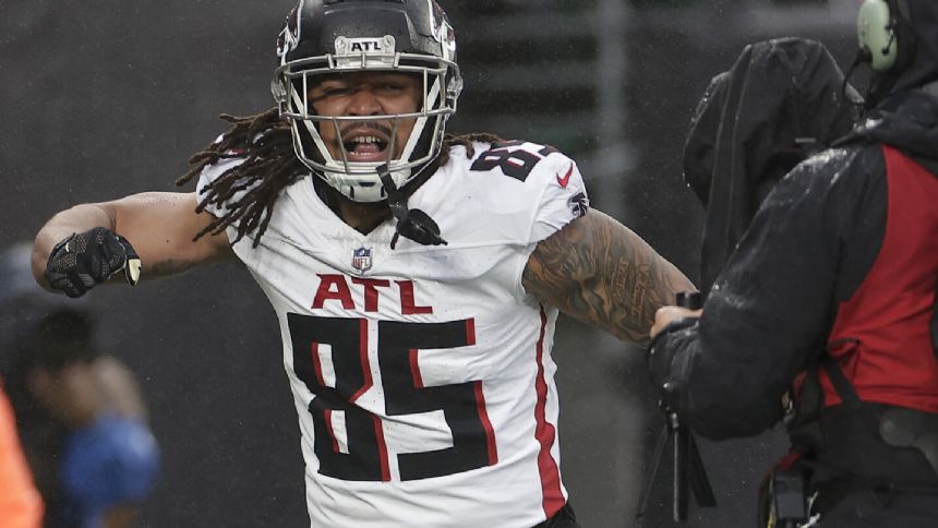 Ridder, Falcons do just enough to pull out an ugly 13-8 win over struggling Jets
