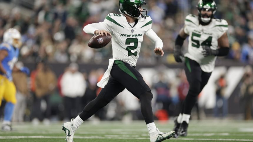 Robert Saleh says there's no 'conspiracy theory' in Jets' decision to stick with Zach Wilson at QB