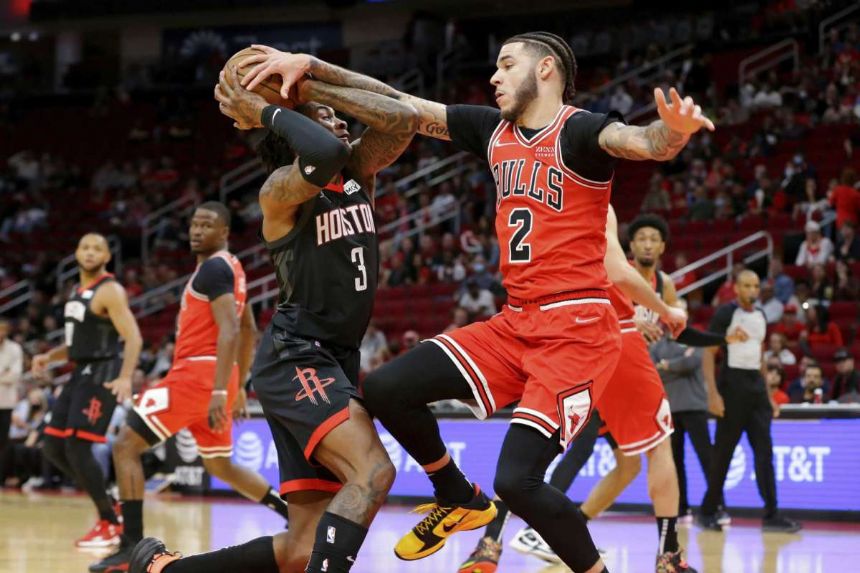 Rockets beat Bulls 118-113 to end 15-game losing streak