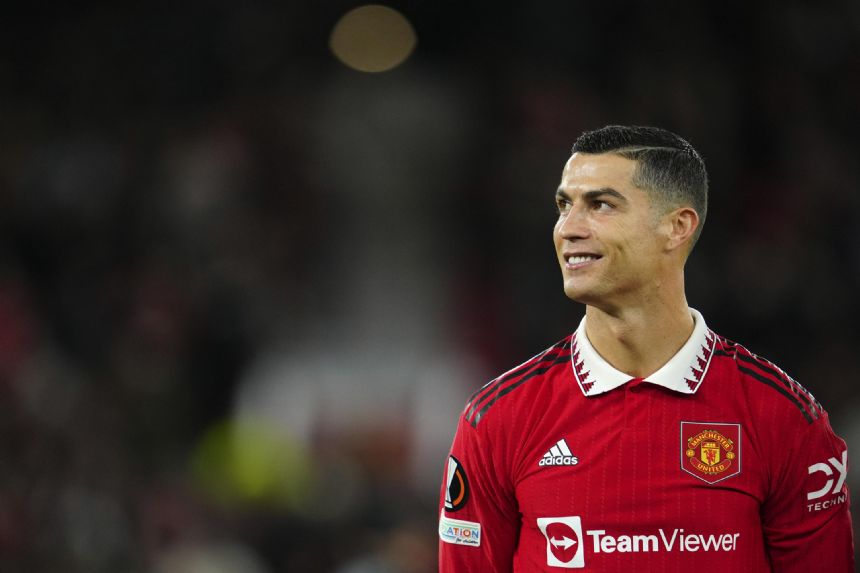 Ronaldo's Man United career looks over but who replaces him?