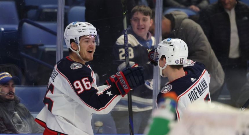 Roslovic, Domi lead Blue Jackets to 7-4 win over Sabres