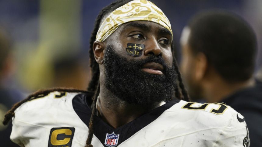 Saints linebacker Demario Davis agrees to 2-year contract through 2025 season