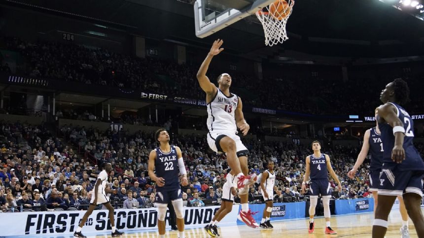 San Diego State rolls past Yale 85-57 and sets up title game rematch with UConn in Sweet 16