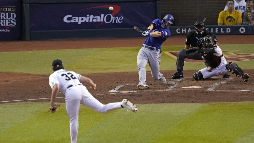 Seager stars with 2-run HR, stellar defense to lead Rangers over D-backs 3-1 in World Series Game 3