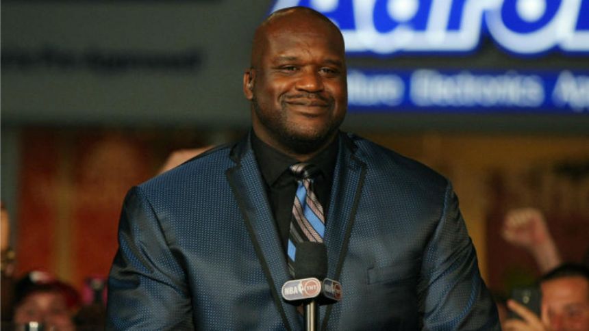 Shaquille O'Neal calls out 'crybaby' Ben Simmons amid holdout from 76ers: 'I don't respect him'