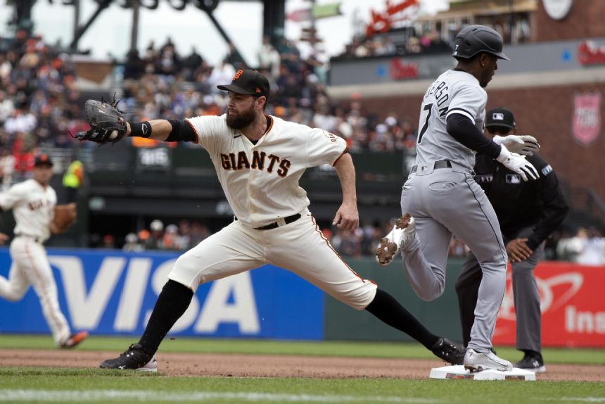 Sheets drives in two, White Sox hold off Giants 5-3