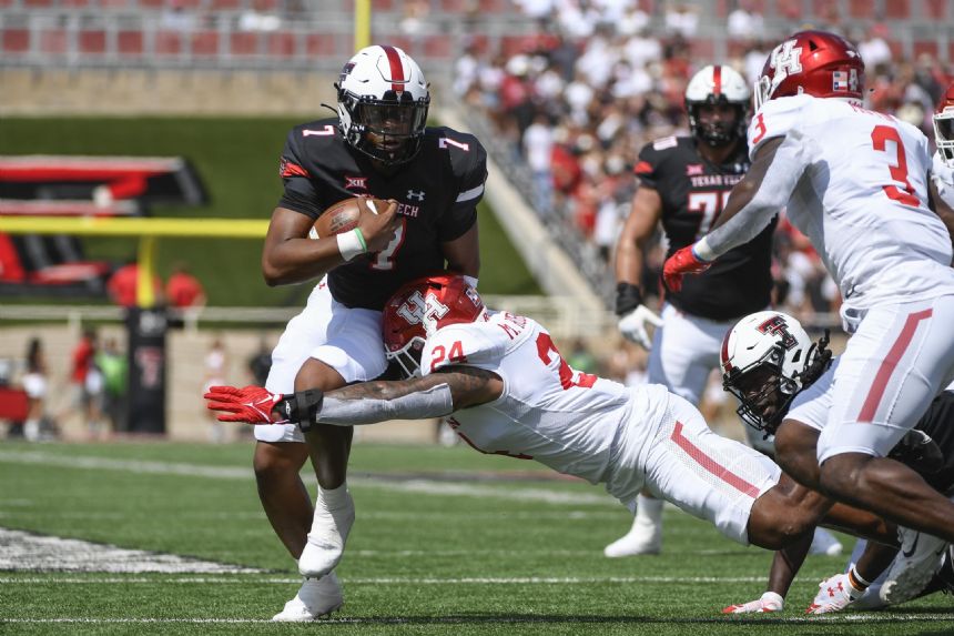 Smith TD in 2nd OT gets Texas Tech past No. 25 Houston 33-30