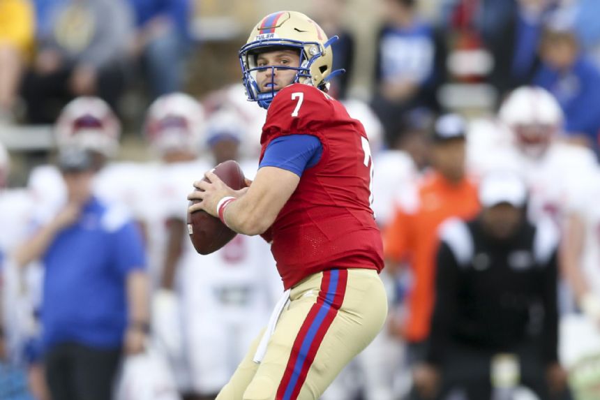 SMU starts fast, breezes to 45-34 victory over Tulsa