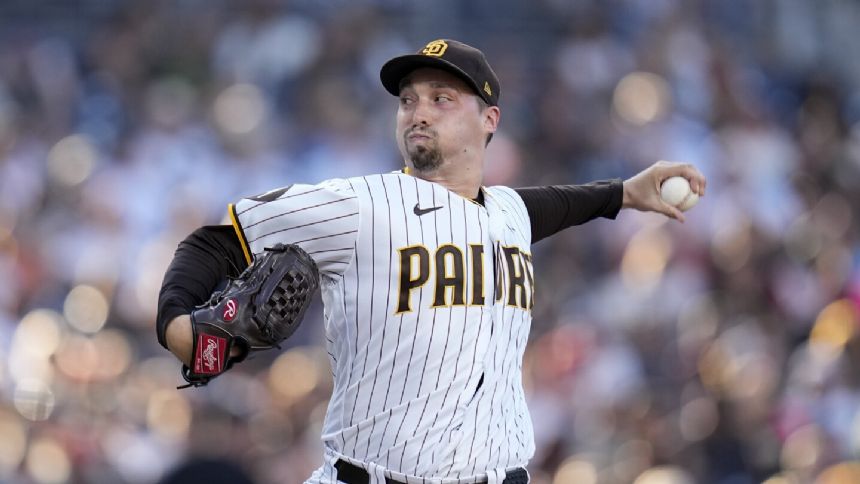 Snell lowers his MLB-best ERA to 2.50 and the Padres hit 4 homers in 6-1 win over the Giants