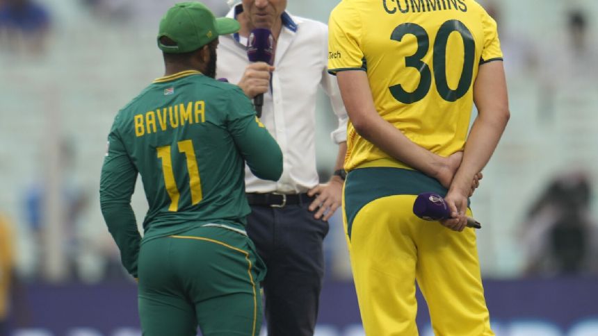 South Africa wins the toss and bats first against Australia in the Cricket World Cup semifinal