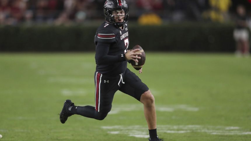 South Carolina Spring: Finding consistency, playmakers for struggling offense