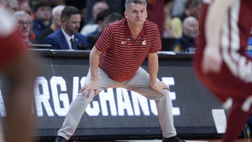 Stanford hires Washington State's Kyle Smith to take over men's basketball program