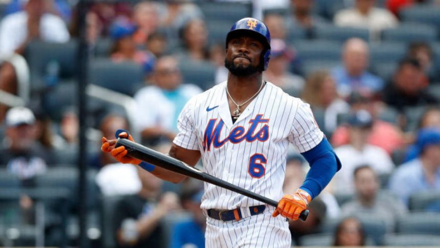 Starling Marte injury update: Mets outfielder day-to-day with partial non-displaced fracture in finger