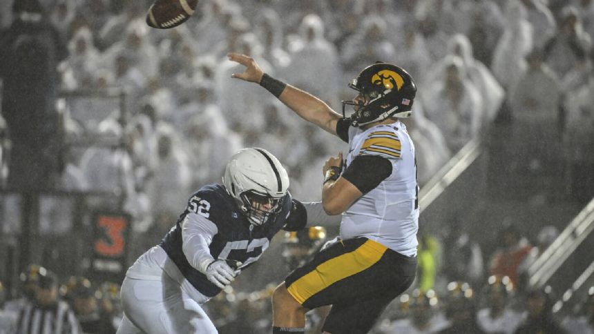 STAT WATCH: Iowa's 76 yards against Penn State were second-fewest in Kirk Ferentz's 25 years