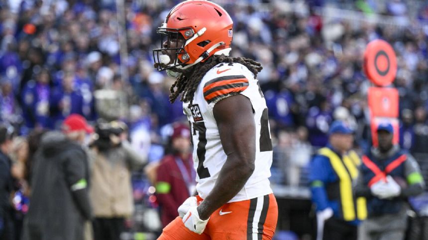 Steelers, Browns renew heated rivalry with both in thick of division race, playoff picture