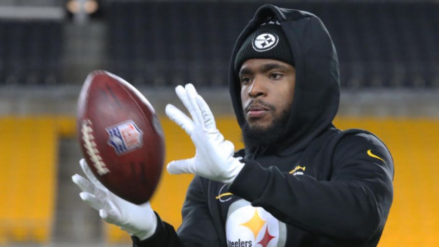 Steelers GM Omar Khan says Pittsburgh has spoken to Diontae Johnson's reps regarding his contract