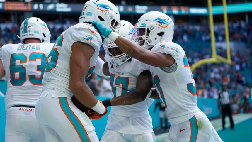 Streak continues: Tua, Dolphins hold off Giants, win 20-9
