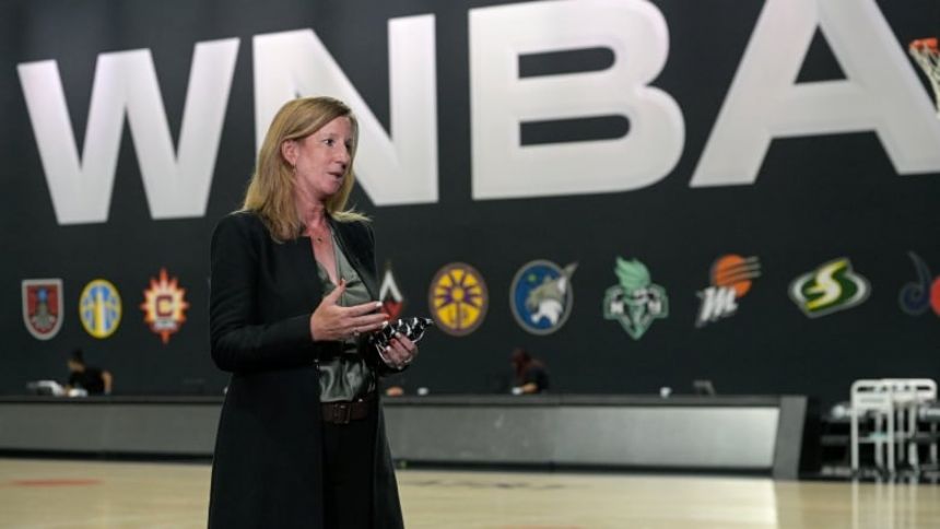 Study: WNBA again earns A-plus grades in diversity hiring