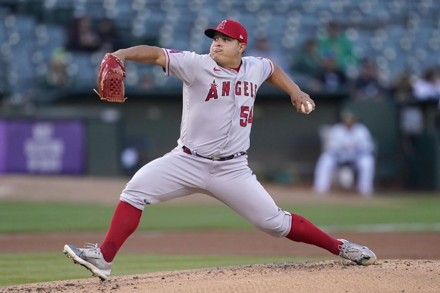 Suarez strikes out 8, outduels Irvin as Angels edge A's 1-0
