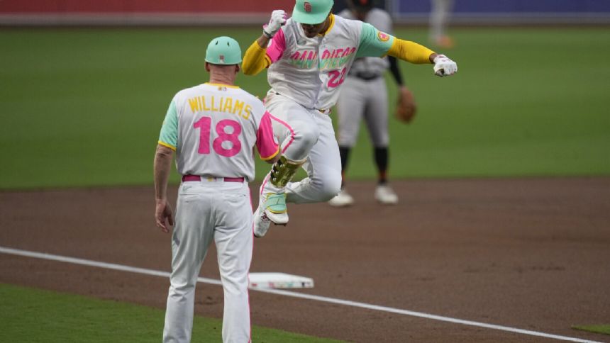 Tatis and Soto hit consecutive home runs and the Padres beat the Giants 7-3