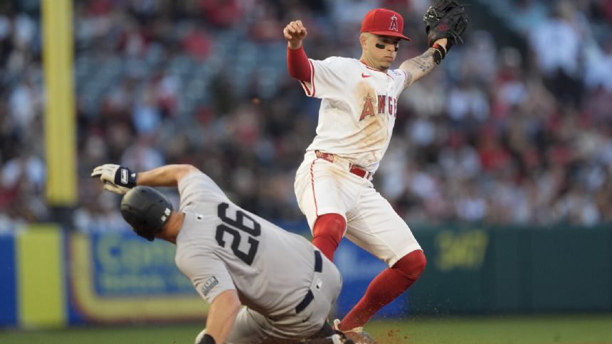 Taylor Ward's 2-run double in the 8th inning propels Angels to 4-3 victory over Yankees