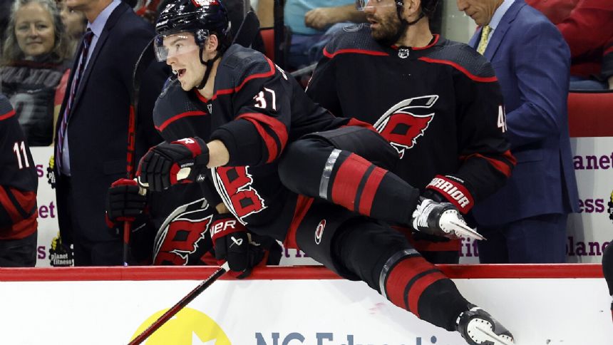 Teravainen scores 3 times as Hurricanes beat winless Sharks 3-0