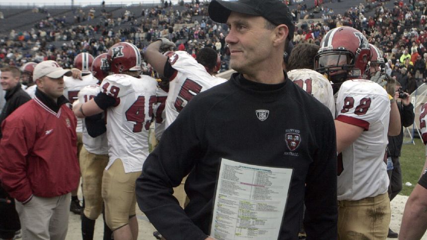 Tim Murphy ready to see 'big wide world' in retirement after 30 years as Harvard football coach