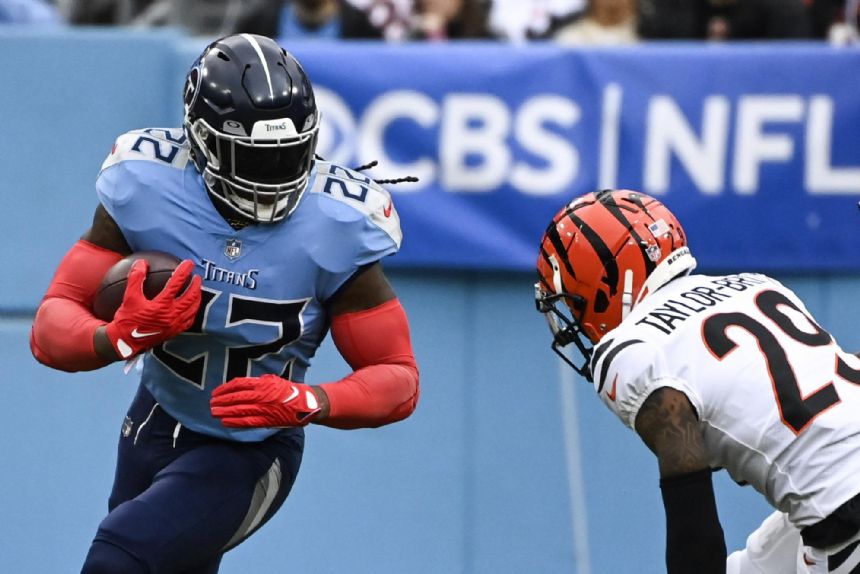 Titans settle for too many field goals in loss to Bengals