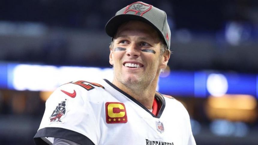 Tom Brady responds to Ryan Fitzpatrick's criticism, 'that motherf-----' claim: 'He's got it out for me'